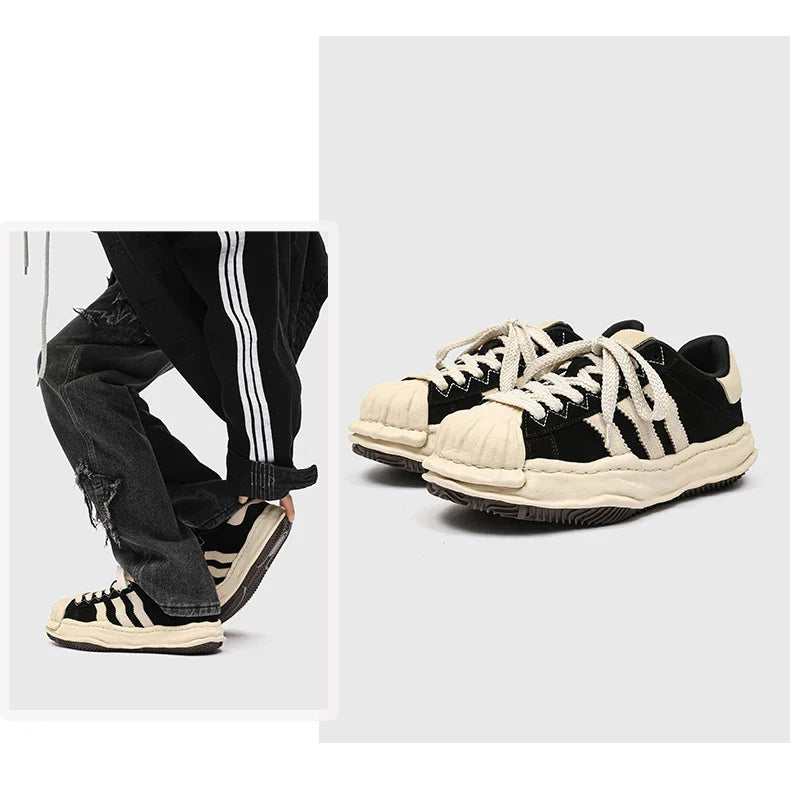 SP1 Sneakers
